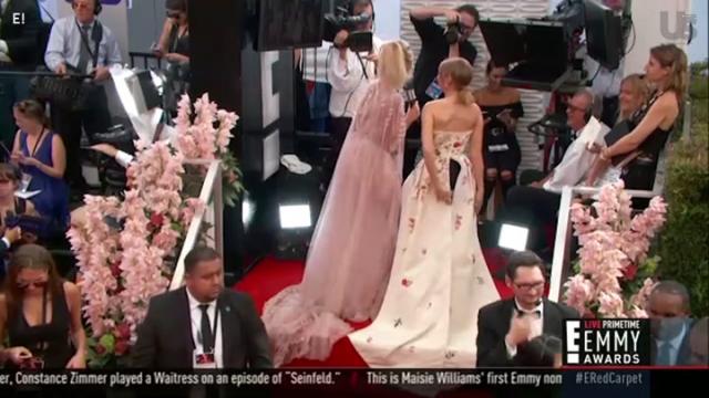 Emmys 2016 Red Carpet: Sarah Hyland Wears Pants Under Dress